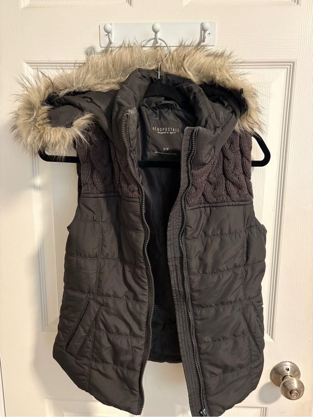 Aeropostale Quilted Hooded Vest with Faux Fur Trim in Charcoal